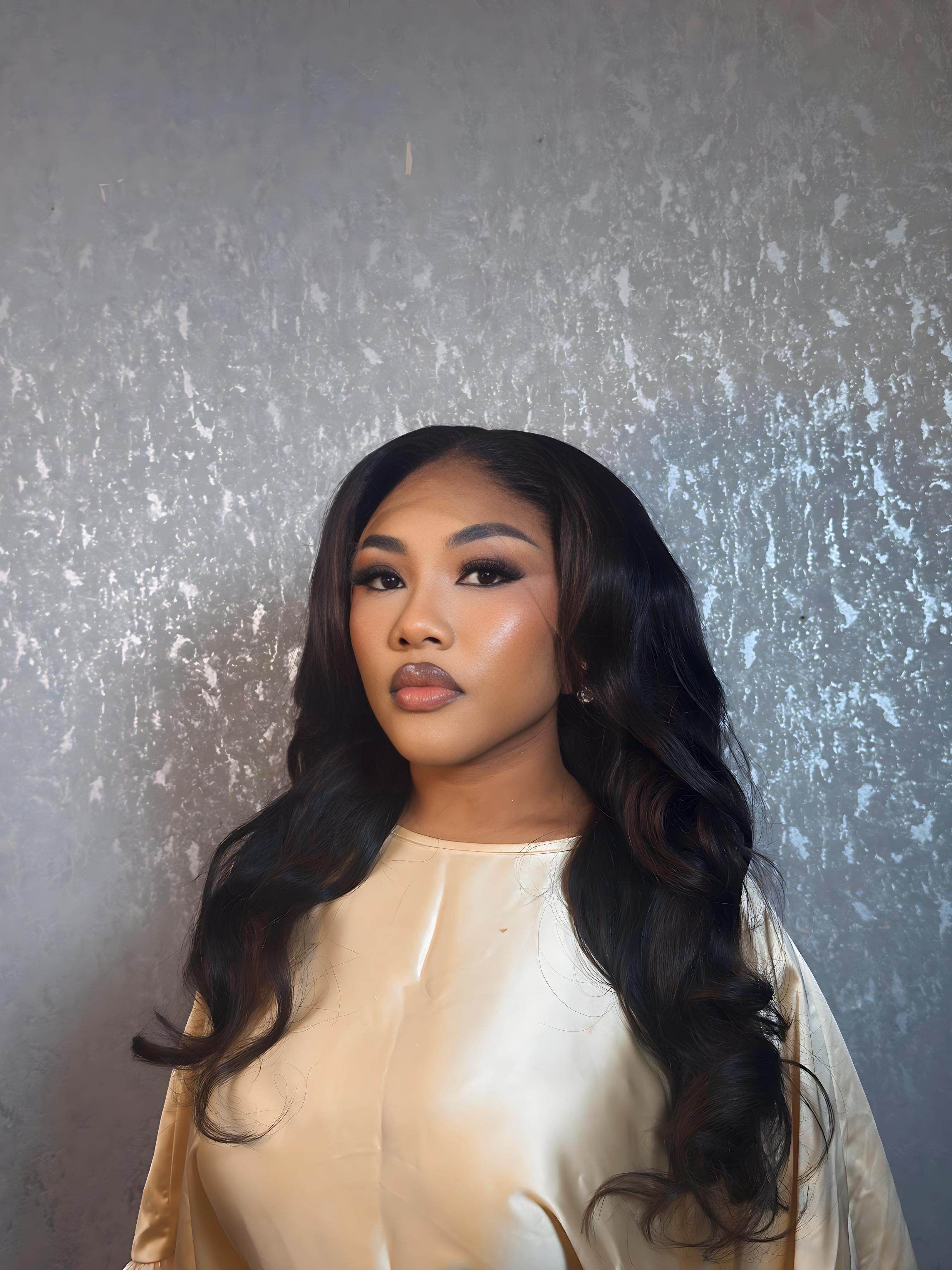 26 inches HD custom color layered wavy unit