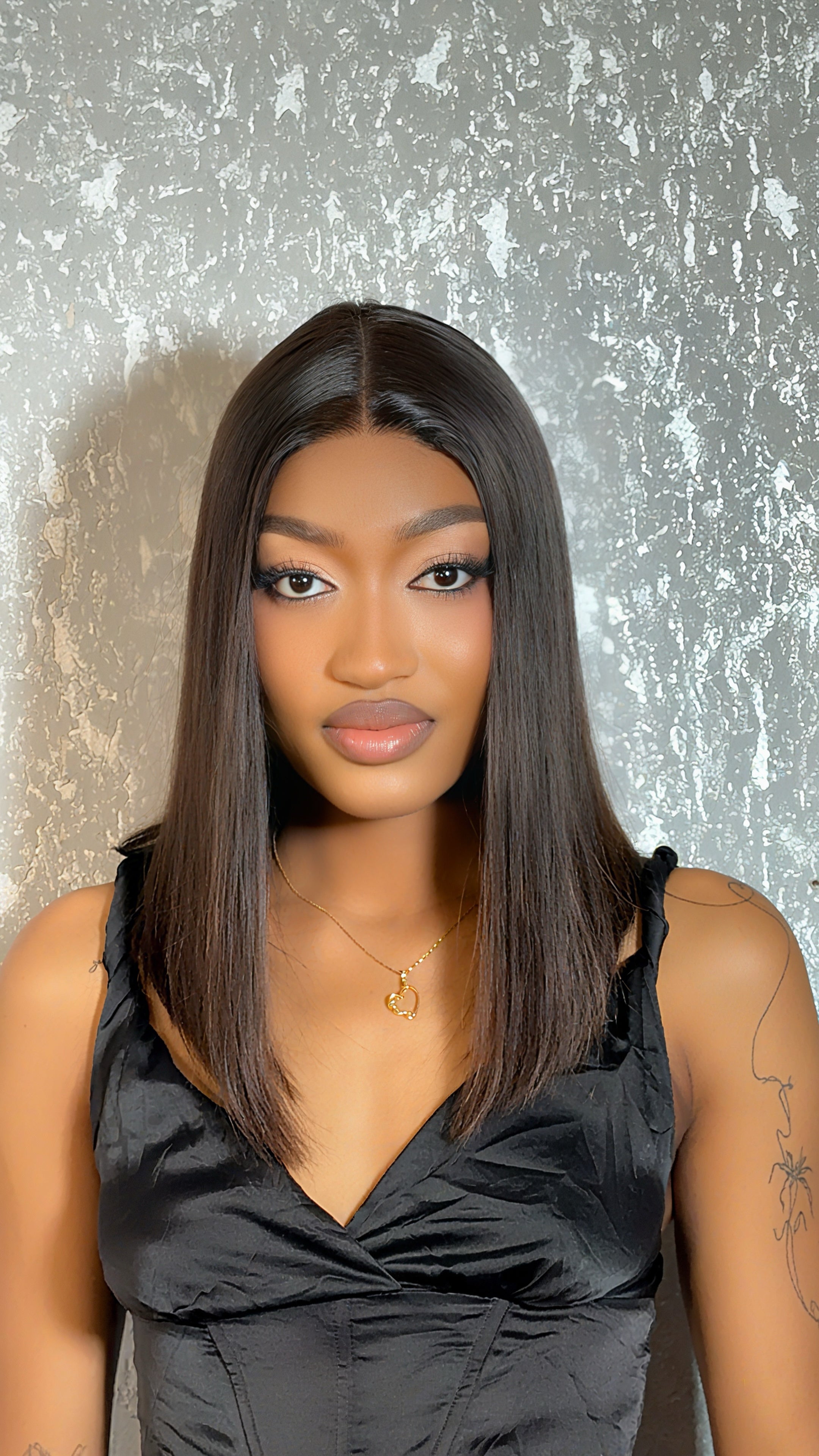 12 inches Vietnamese kim k bob wig with dark brown highlights